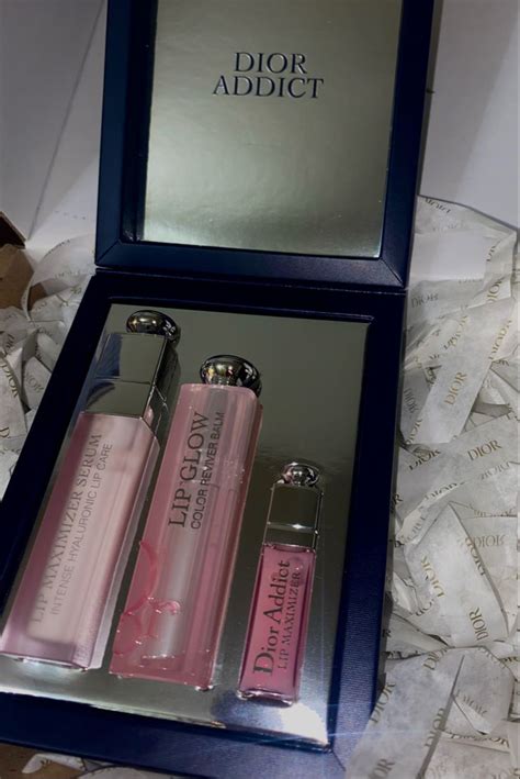 Dior Addict makeup set: 1 lip balm and 2 glosses 